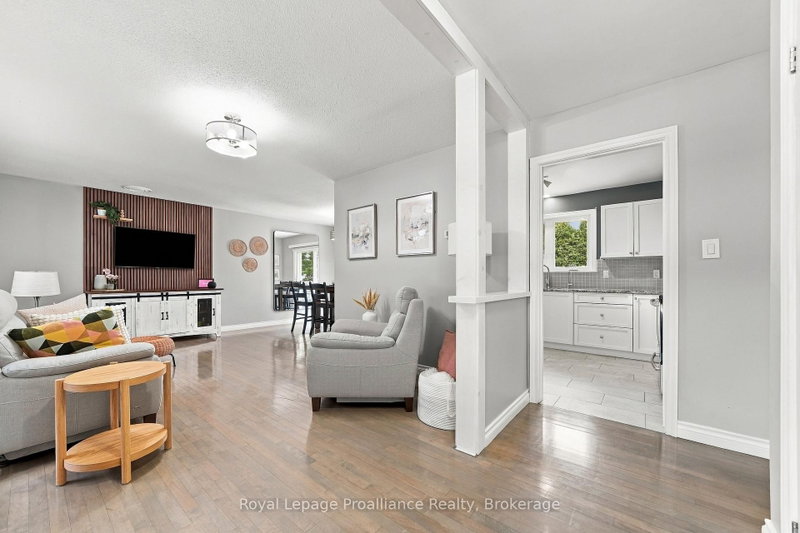 12 Orchard Crescent