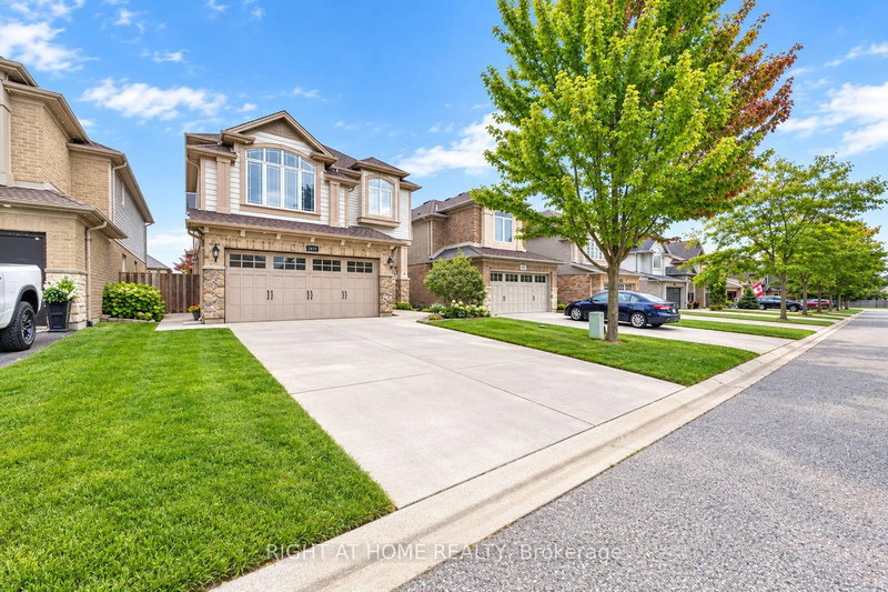 3184 POMEROY Lane