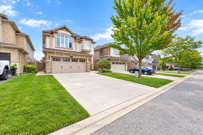 3184 POMEROY Lane • London South, ON photo 2