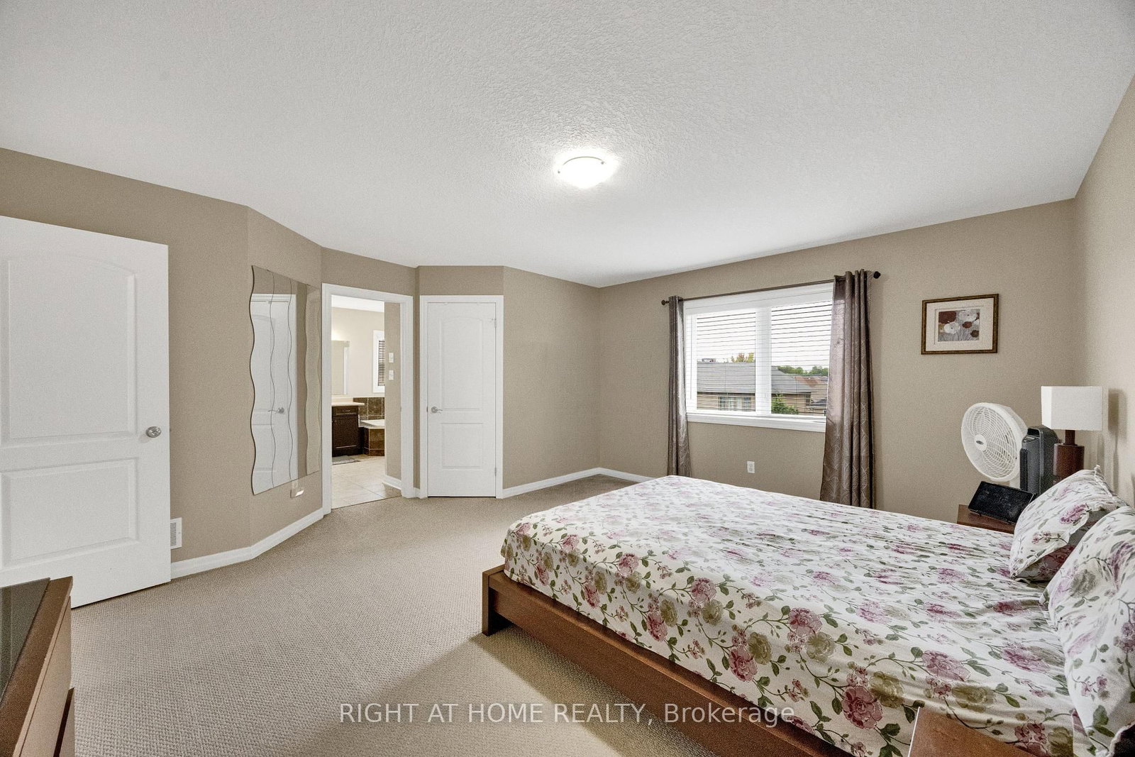 3184 POMEROY Lane • London South, ON photo 17