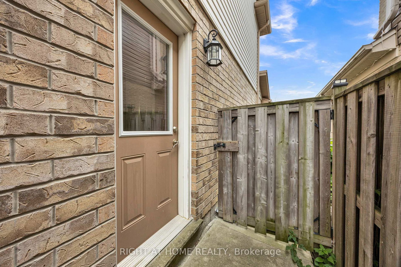 3184 POMEROY Lane • London South, ON photo 36