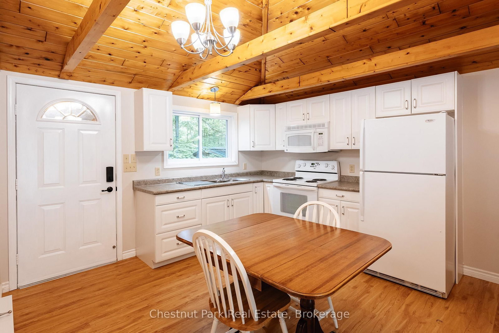 295 Tammys Cove Road • Northern Bruce Peninsula, ON photo 9