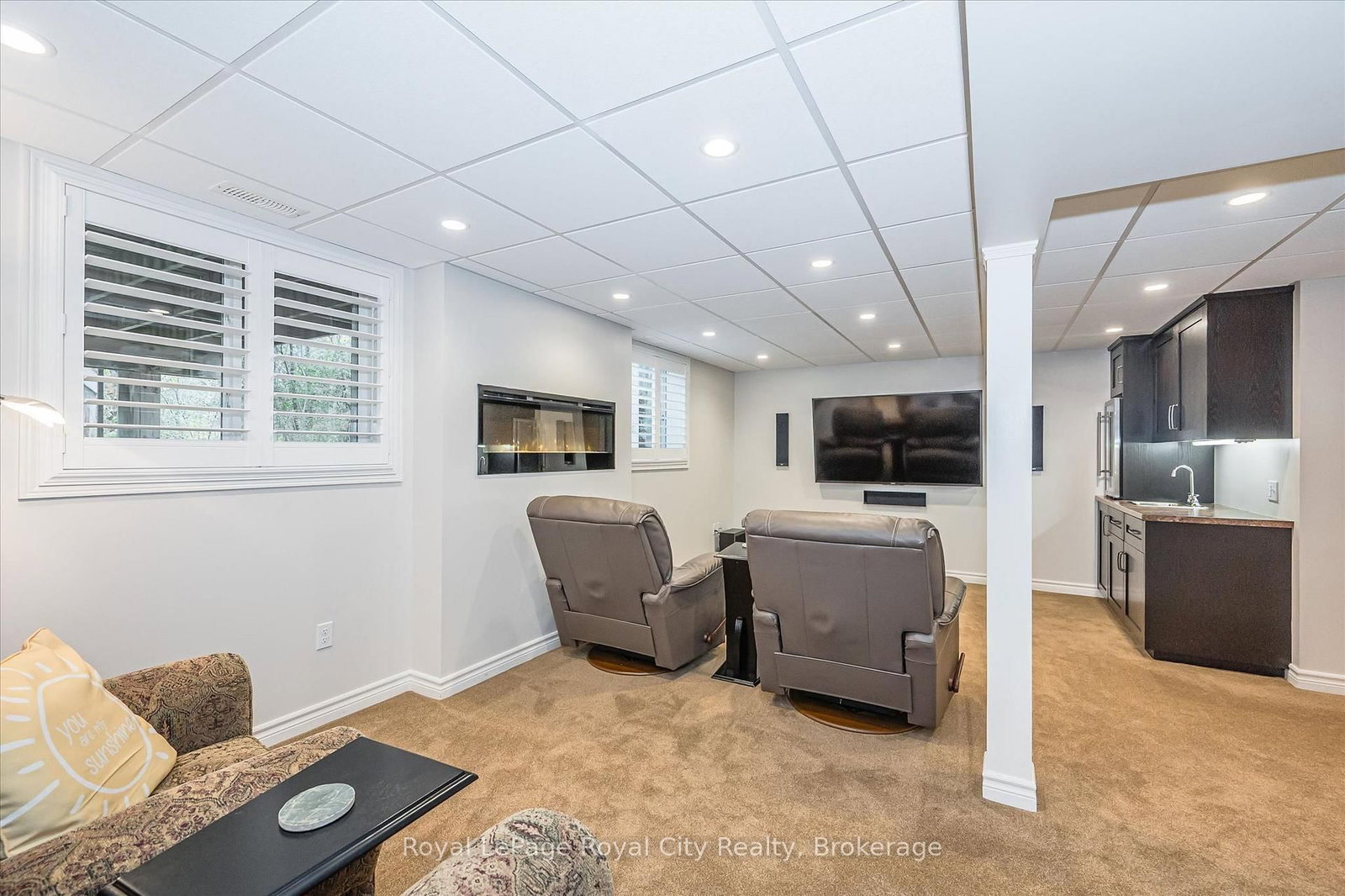 755 WILLOW Road • #10 • Guelph, ON photo 39