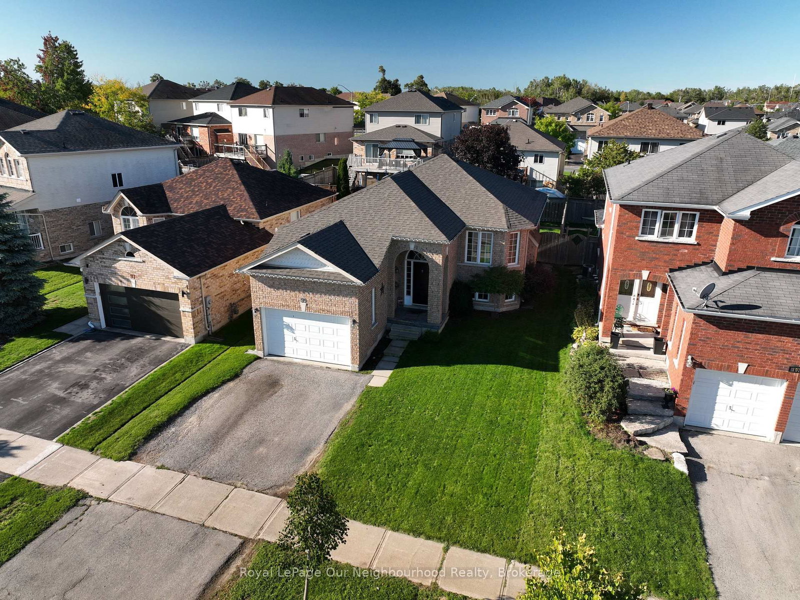 99 SWEETNAM Drive • Kawartha Lakes, ON photo 24
