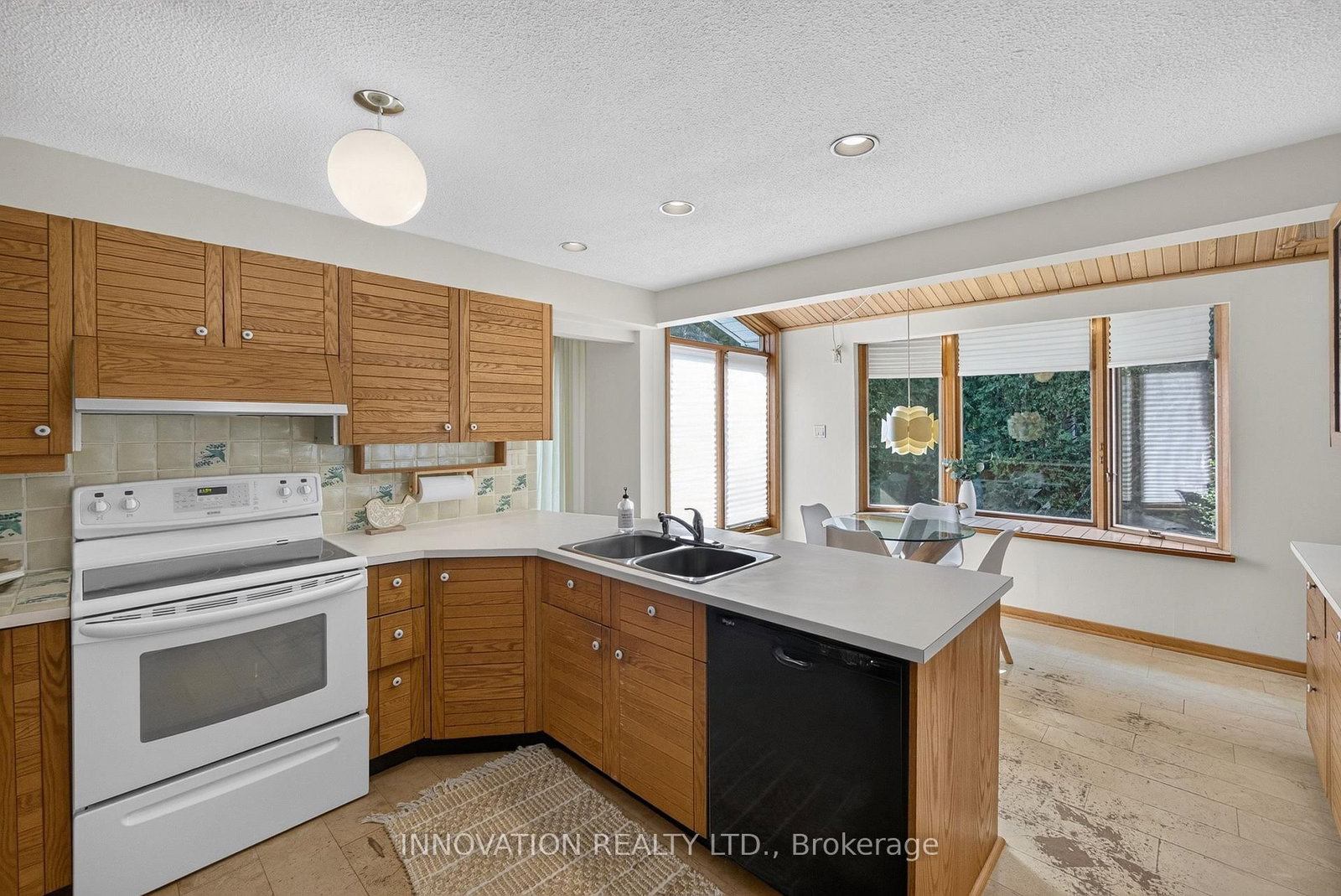 10 Welkin Crescent • Ottawa, ON photo 13