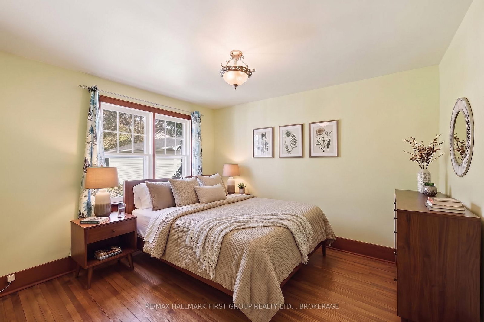 49 Park Street • Kingston, ON photo 9