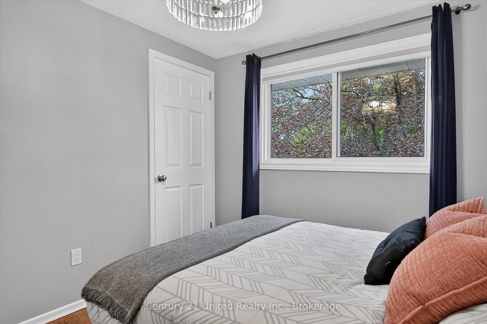 537 Montcalm Drive • Peterborough, ON photo 30