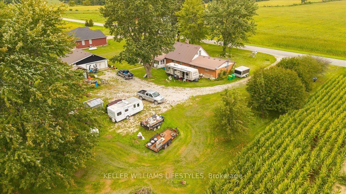 22257 Pratt Siding Road W • Southwest Middlesex, ON photo 14