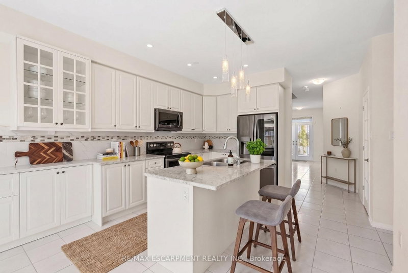 35 Royal Coachman Way photo 5