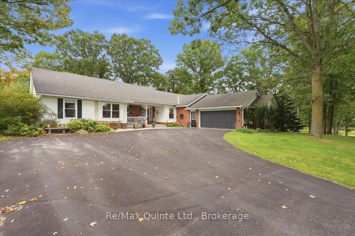 136 Bernard Long Road