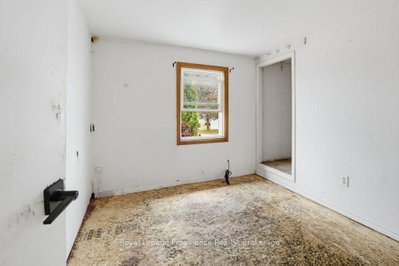 106 Yeomans Street • Belleville, ON photo 8