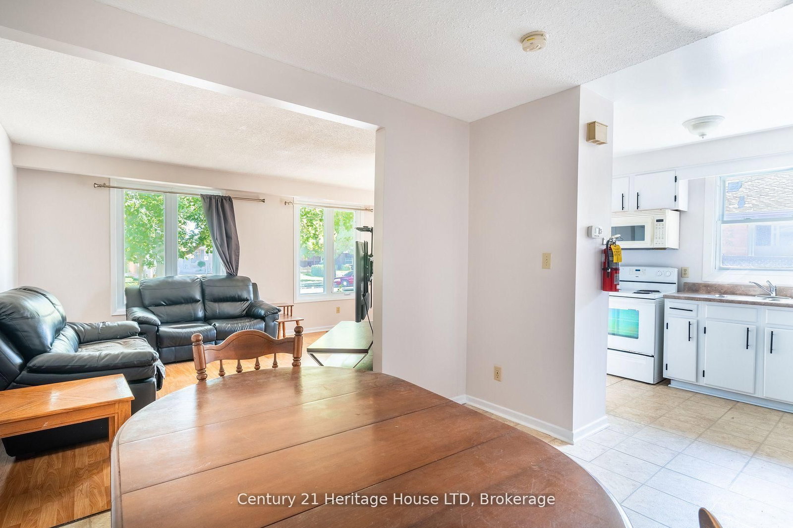 387 First Avenue • Welland, ON photo 10