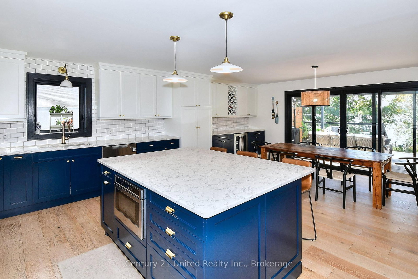 1915 Pinehurst Avenue • Selwyn, ON photo 18