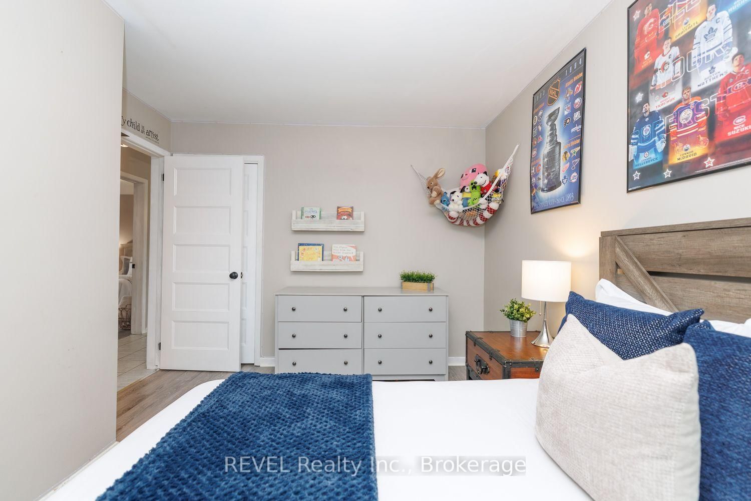 70 Champlain Avenue • Welland, ON photo 25