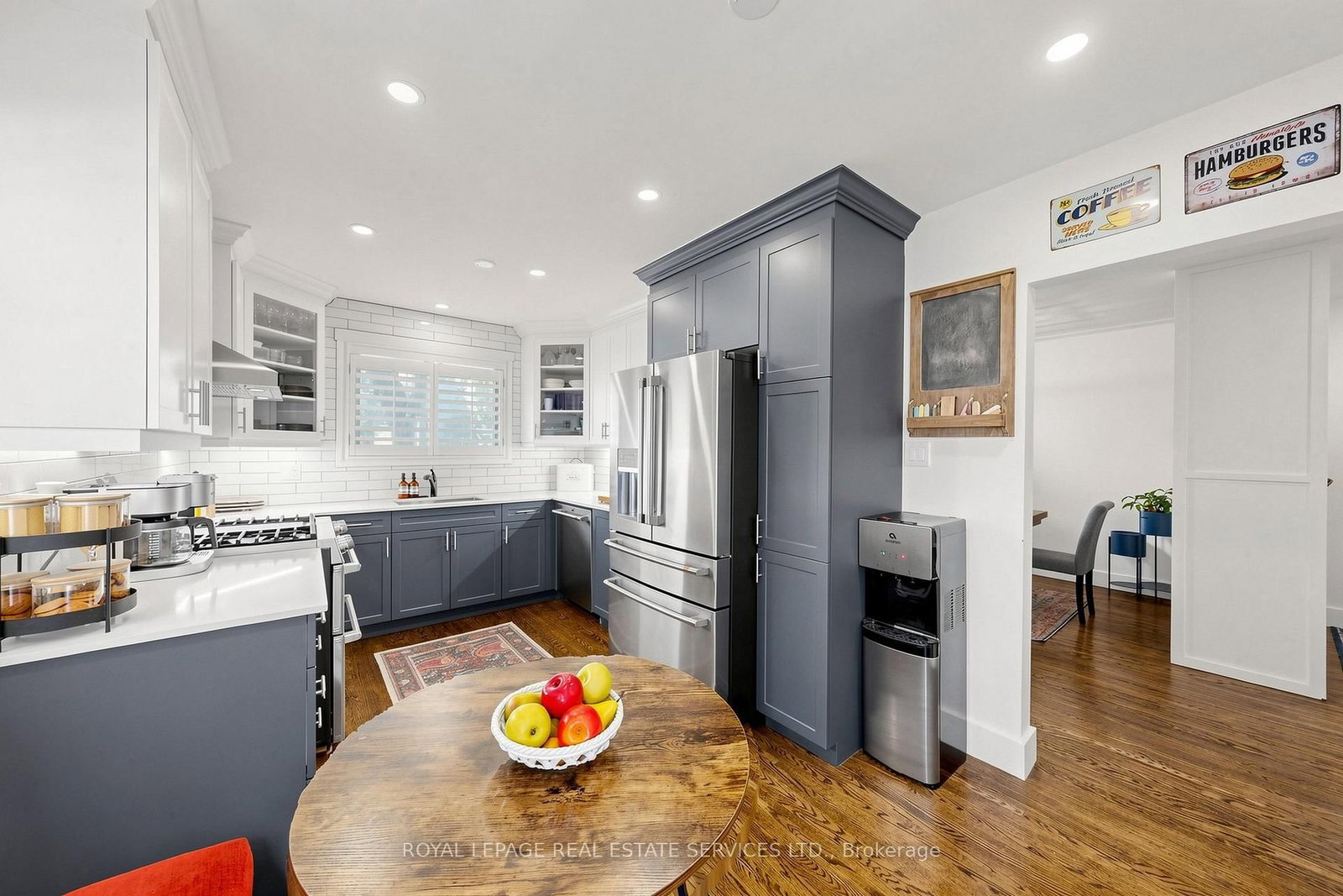 83 Delmar Drive • Hamilton, ON photo 6