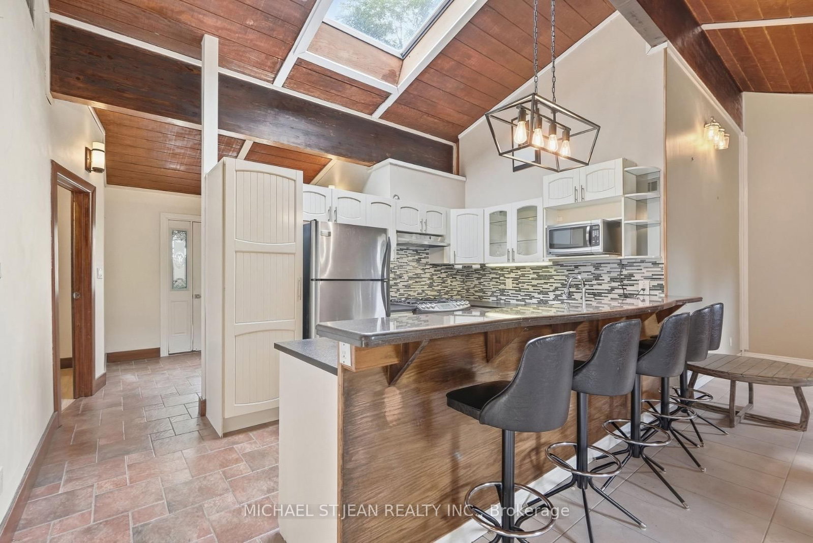 430 Winniett Street • Haldimand, ON photo 10