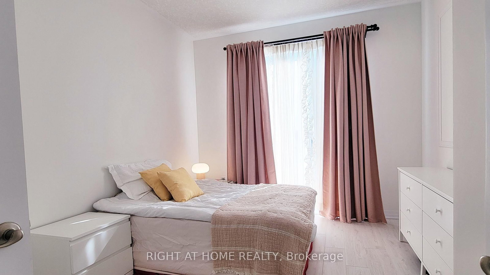 142 Foamflower Place • #12 • Waterloo, ON photo 39