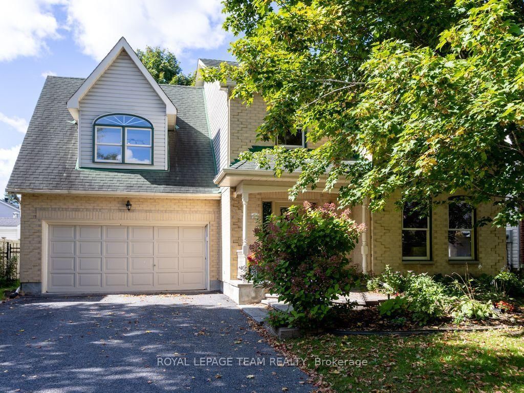 48 Delamere Drive • Ottawa, ON photo 2
