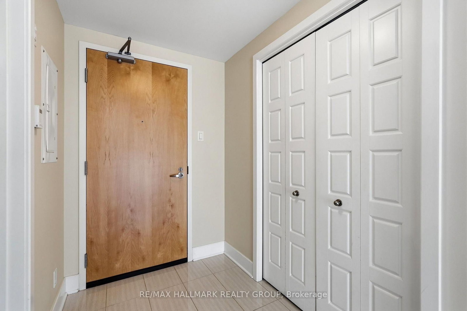 324-300 Lett St, Ottawa, view 6