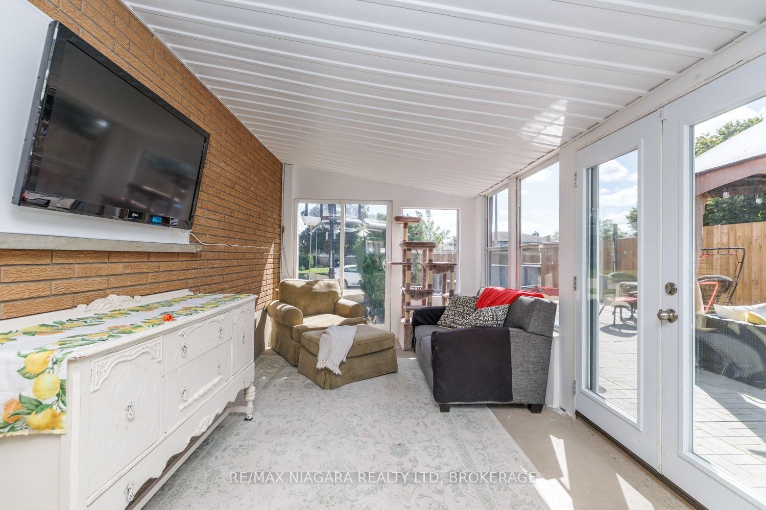 121 Garon Avenue • Welland, ON photo 28