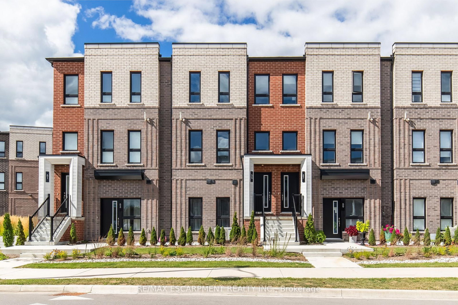 55 Great Falls Boulevard - Condo Townhouse in Waterdown