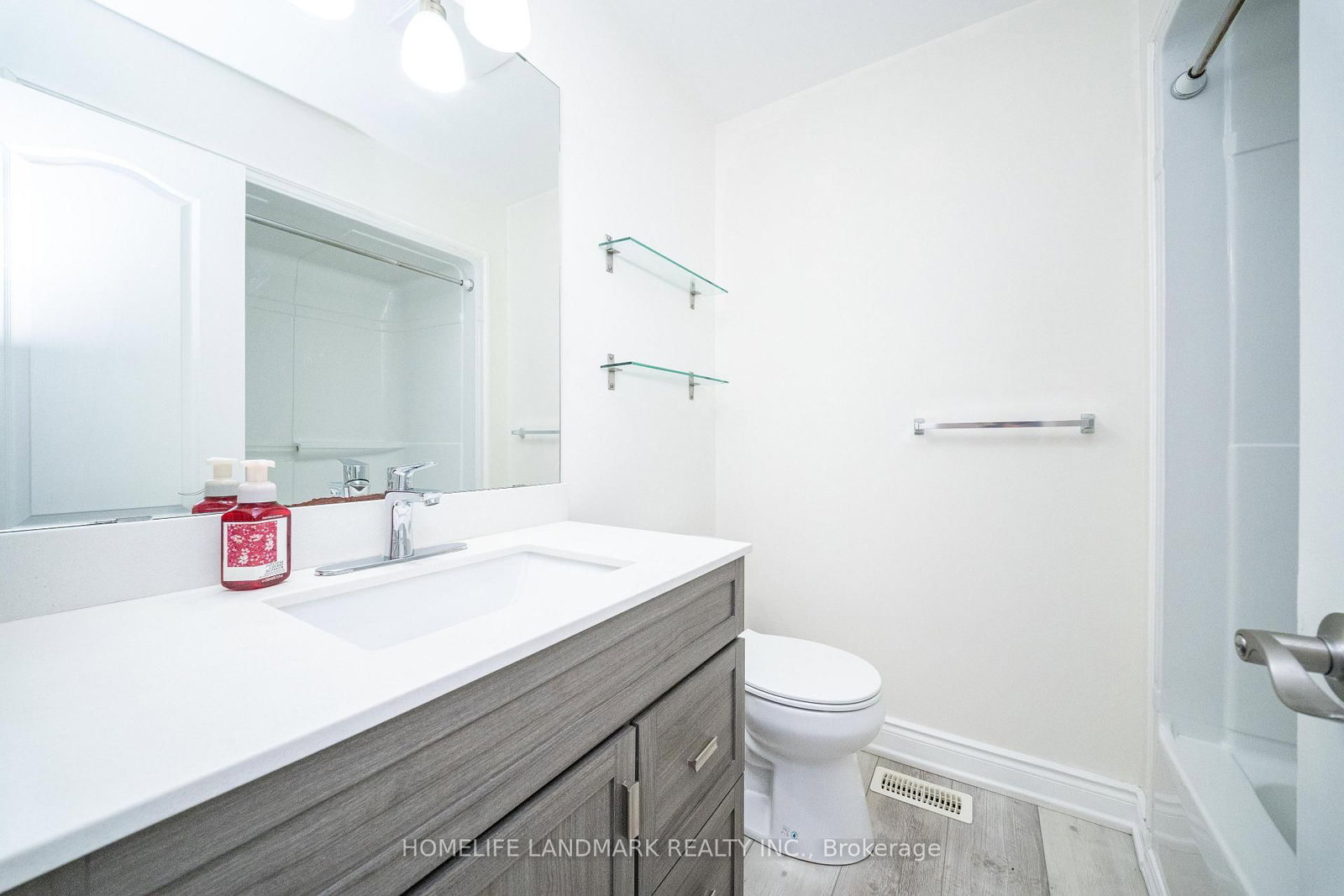 33 Titan Drive • Hamilton, ON photo 34