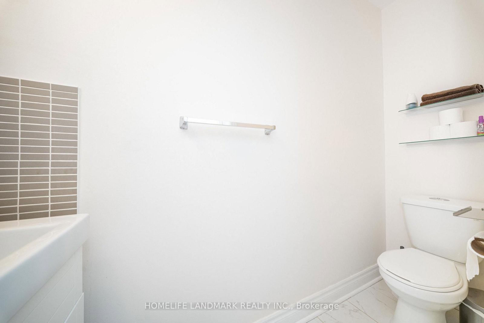 33 Titan Drive • Hamilton, ON photo 16