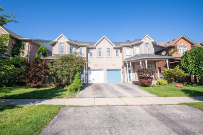 33 Titan Drive • Hamilton, ON photo 3