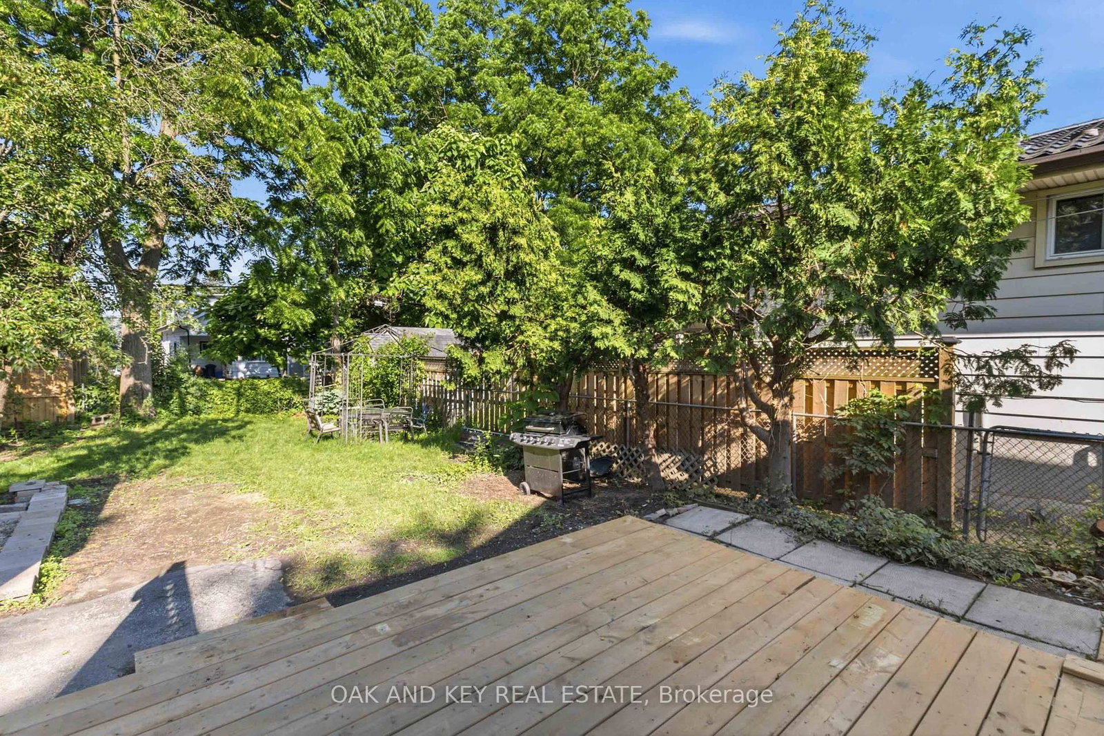 431 Burdick Place • London East, ON photo 37