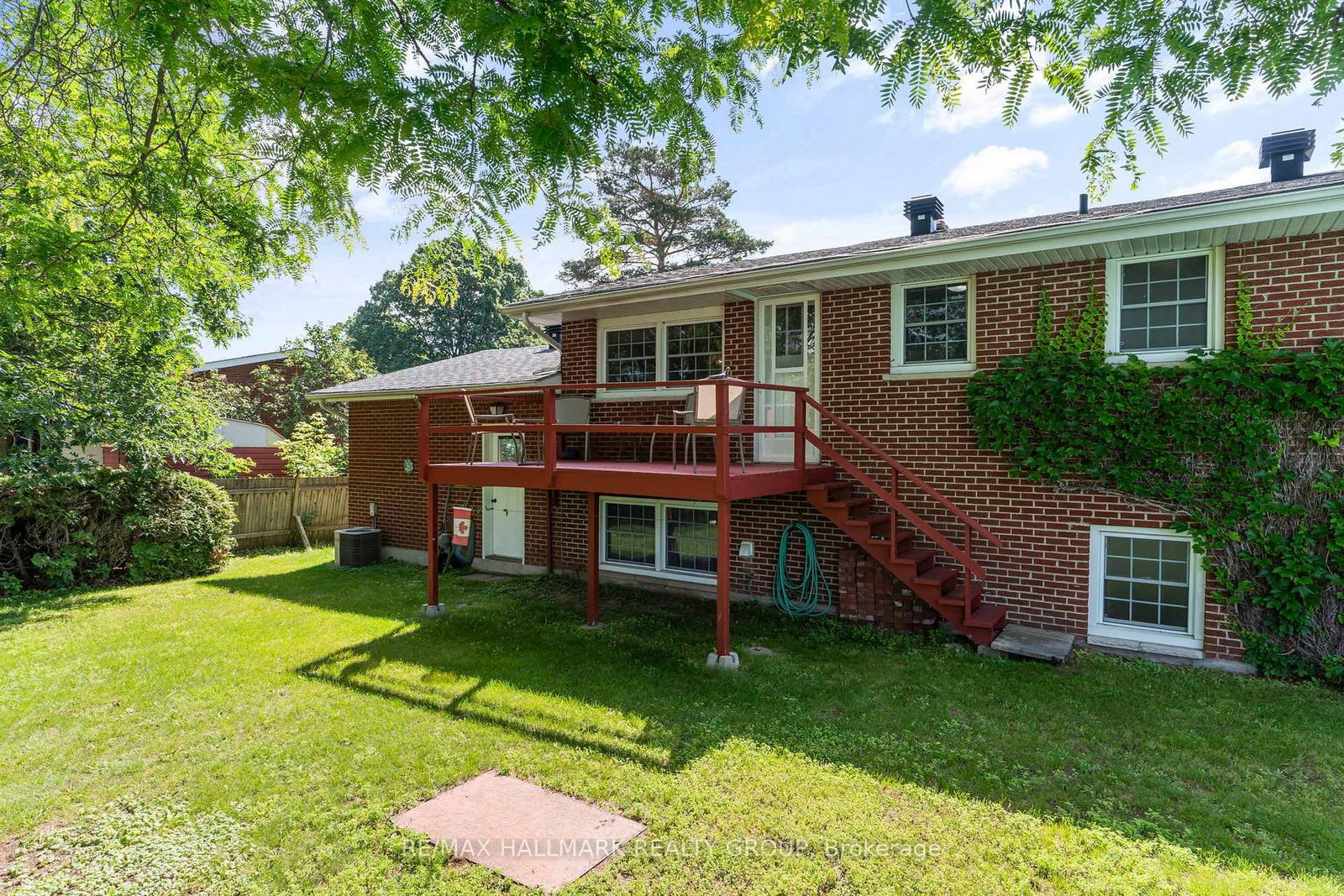 22 St Lawrence Court • Augusta, ON photo 44