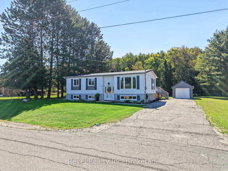 30 Maple Street