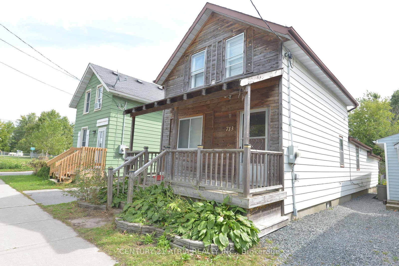 713 Chamberlain Street