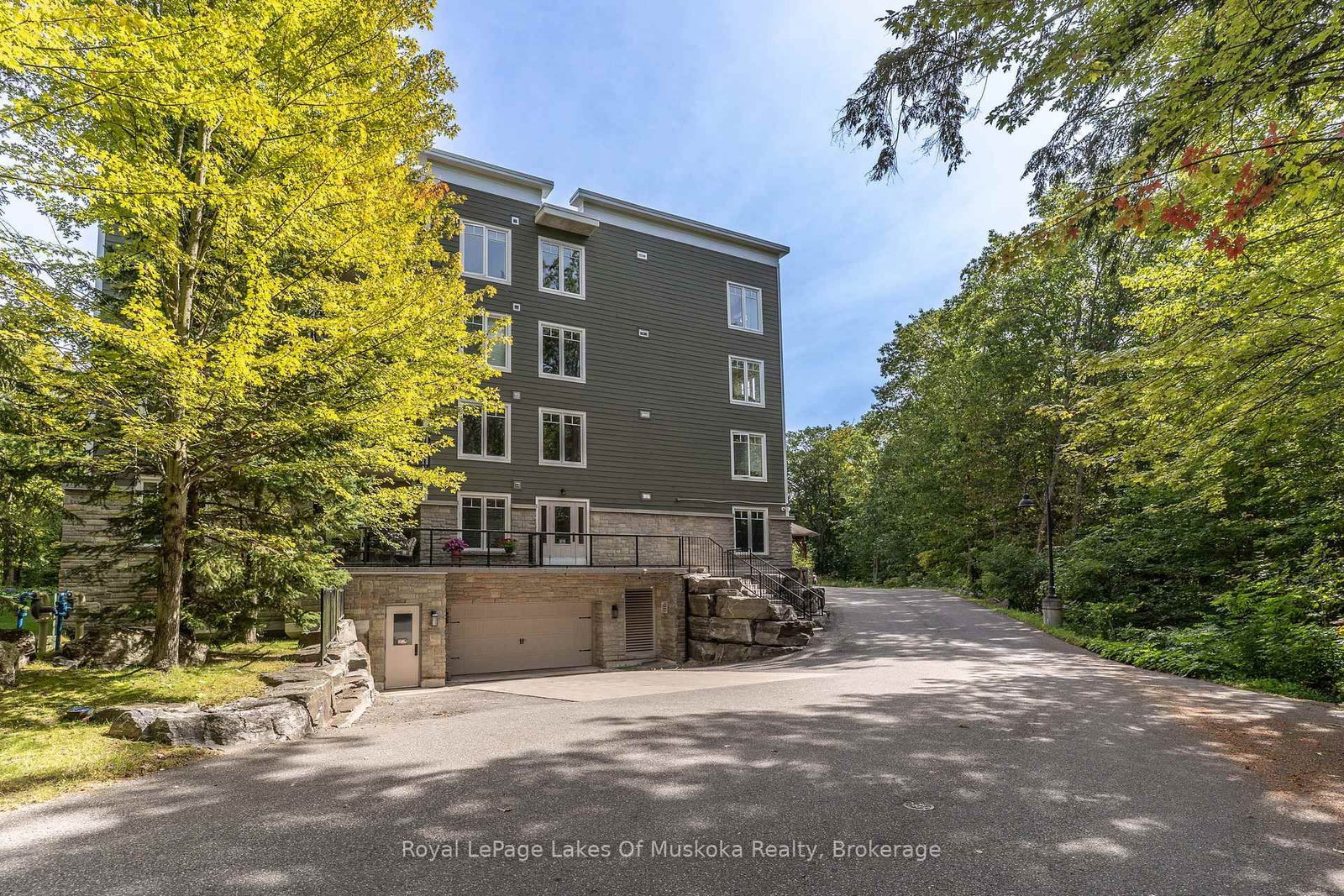 391 James Street W • #403 • Gravenhurst, ON photo 41