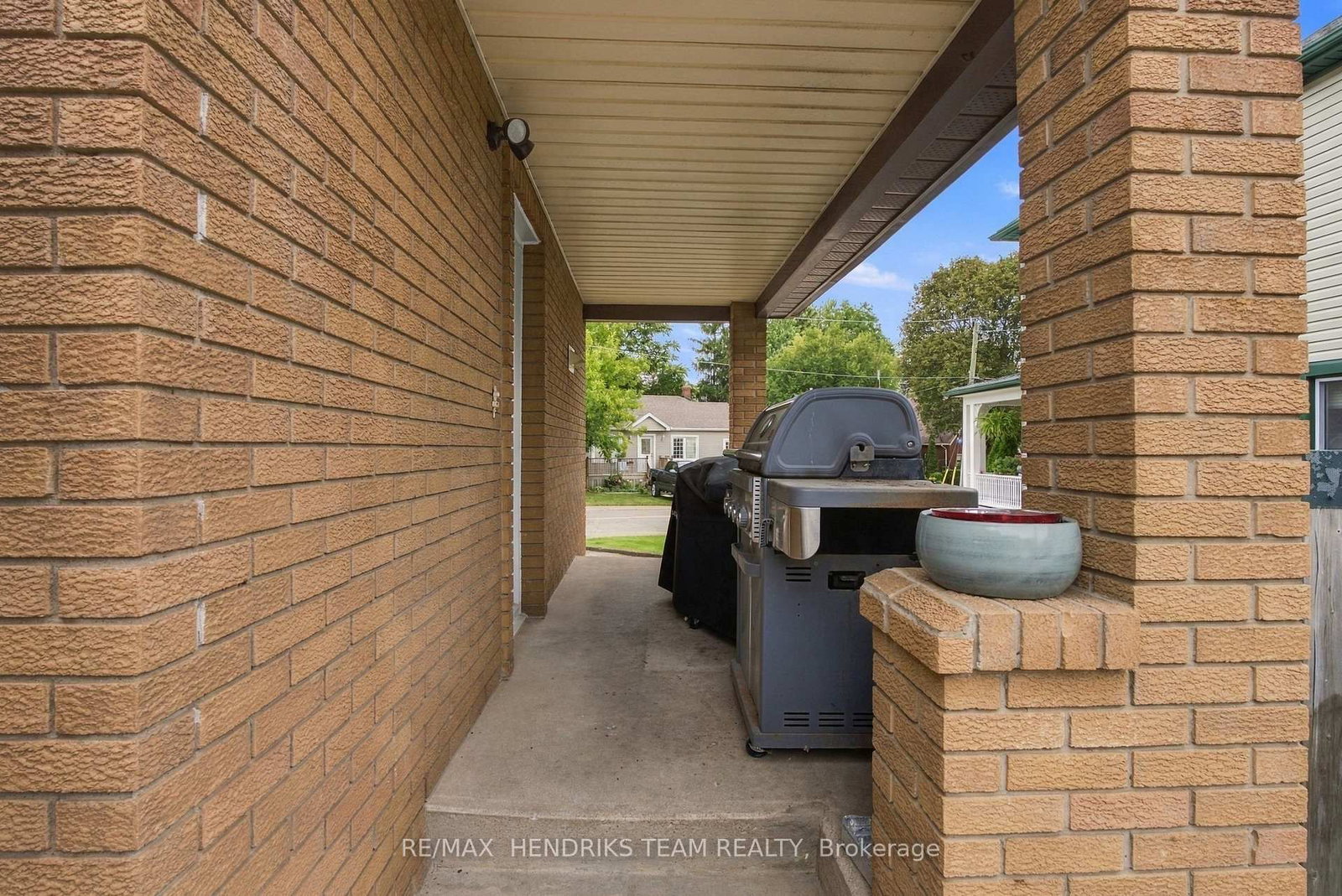 5196 Ontario Avenue • Niagara Falls, ON photo 26
