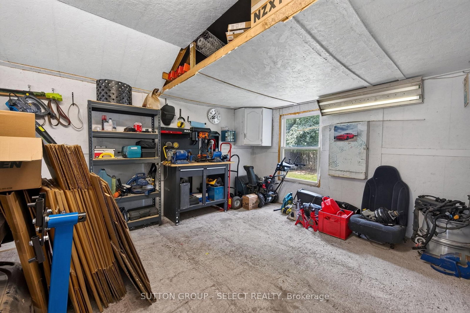1852 Avalon Street • London East, ON photo 31