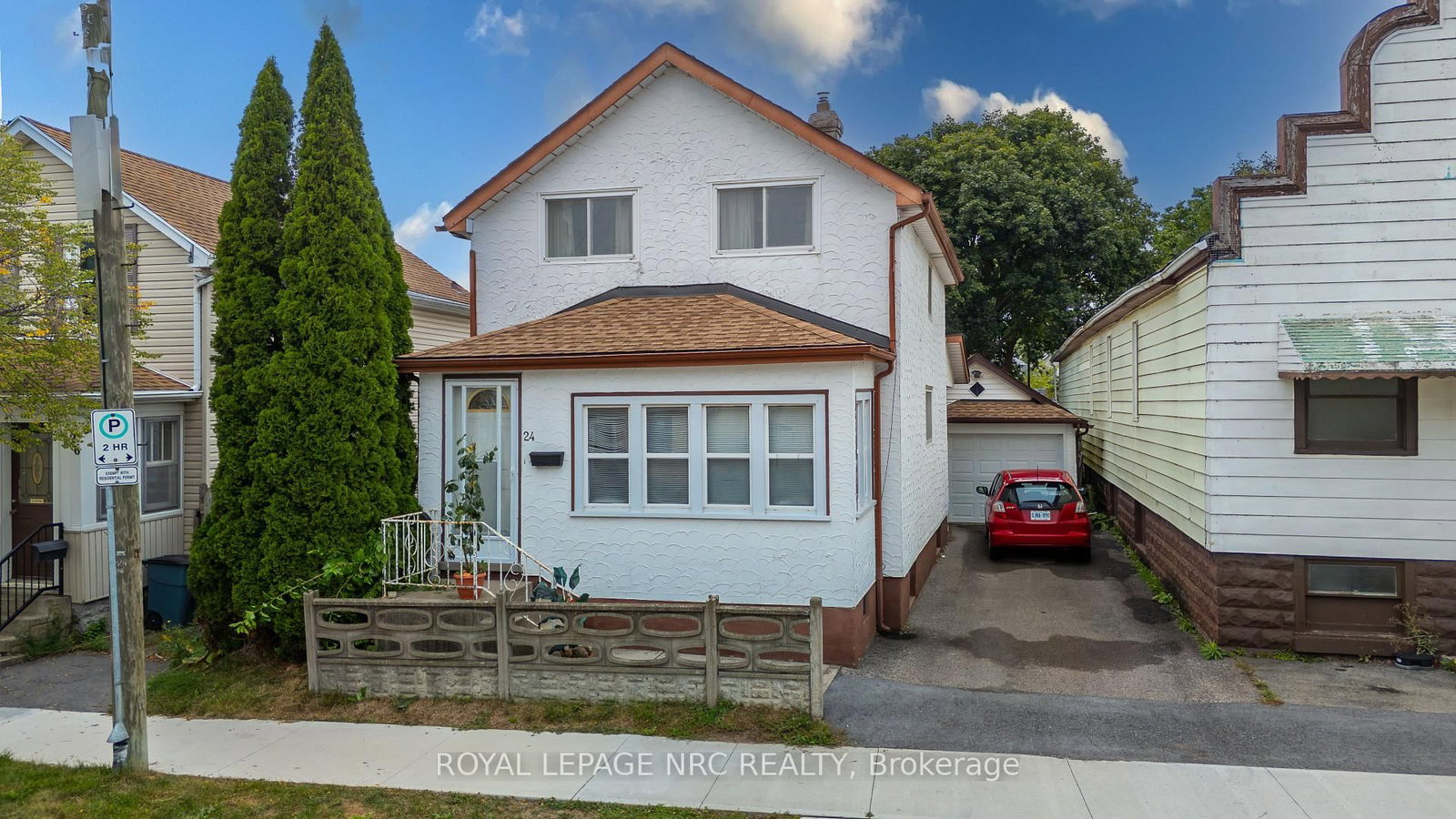 24 Fifth Street • Welland, ON photo 1