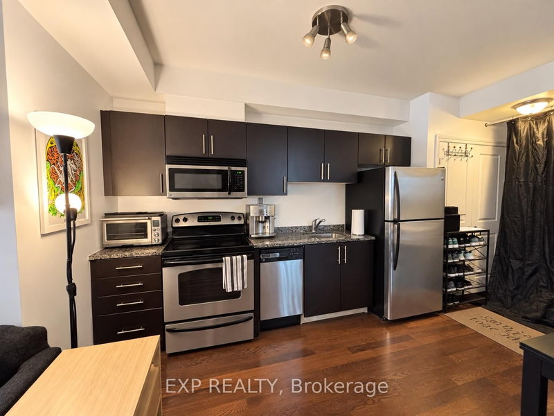 108 - 429 Kent Street