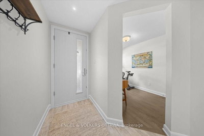 523 De Mazenod Avenue • Ottawa, ON photo 5