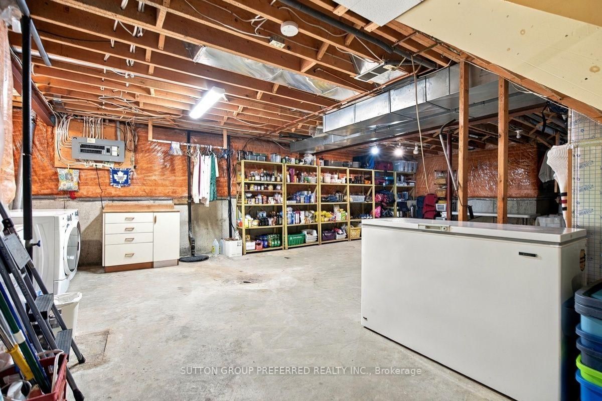 668 Country Club Drive • London South, ON photo 39