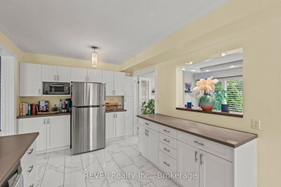 28 Black Knight Road • St. Catharines, ON photo 6