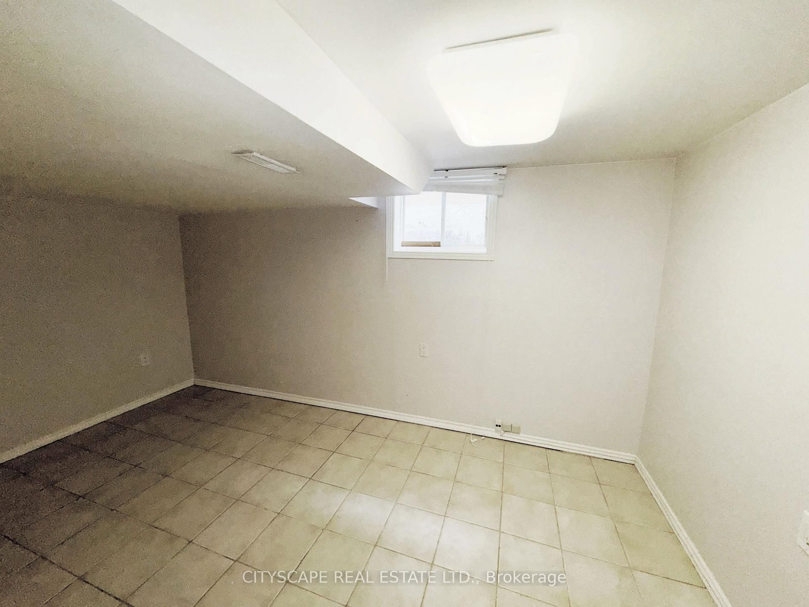 7 Quincy Court • Hamilton, ON photo 38