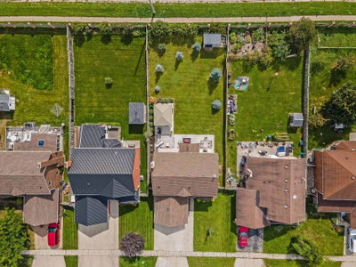 51 Bayne Crescent • Cambridge, ON photo 8