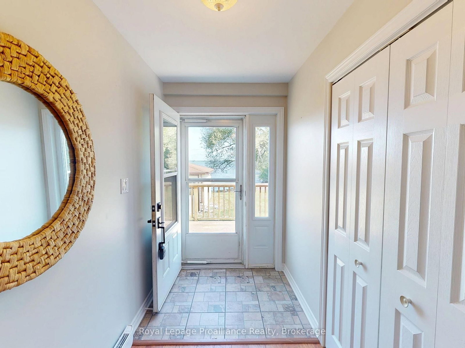 541G South Shore Road • Napanee, ON photo 4