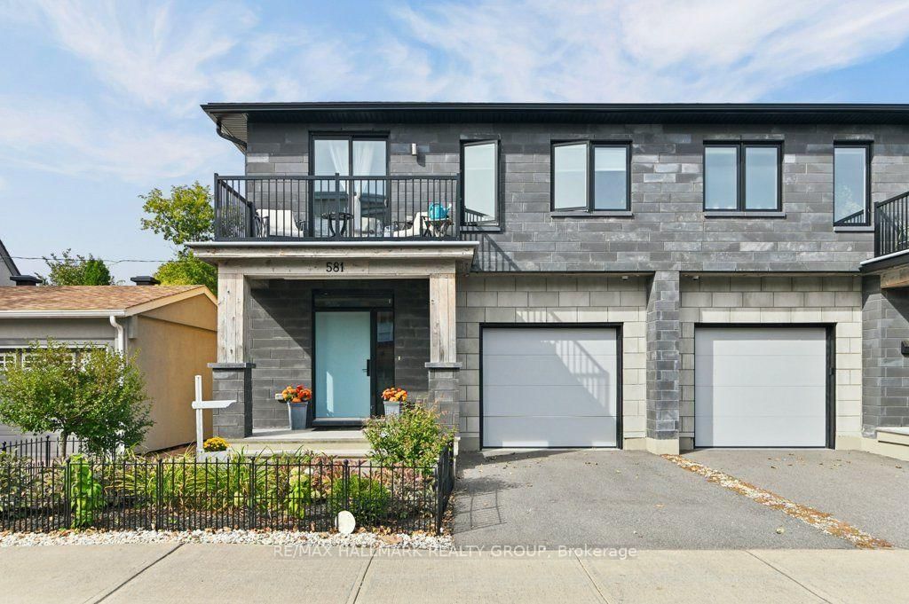 581 Queen Mary Street • Ottawa, ON photo 2