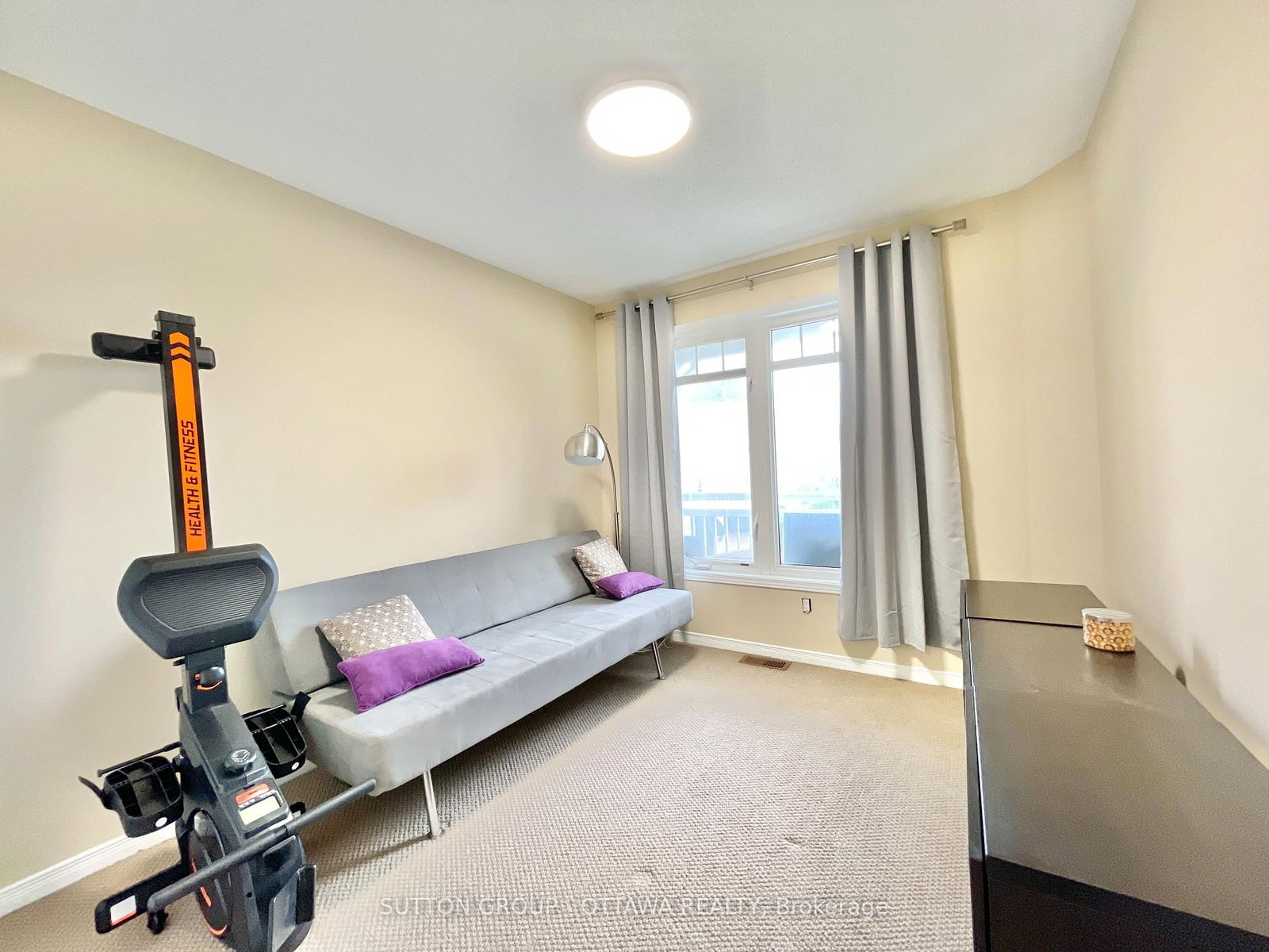 123 Corinth Private • #18 • Ottawa, ON photo 15