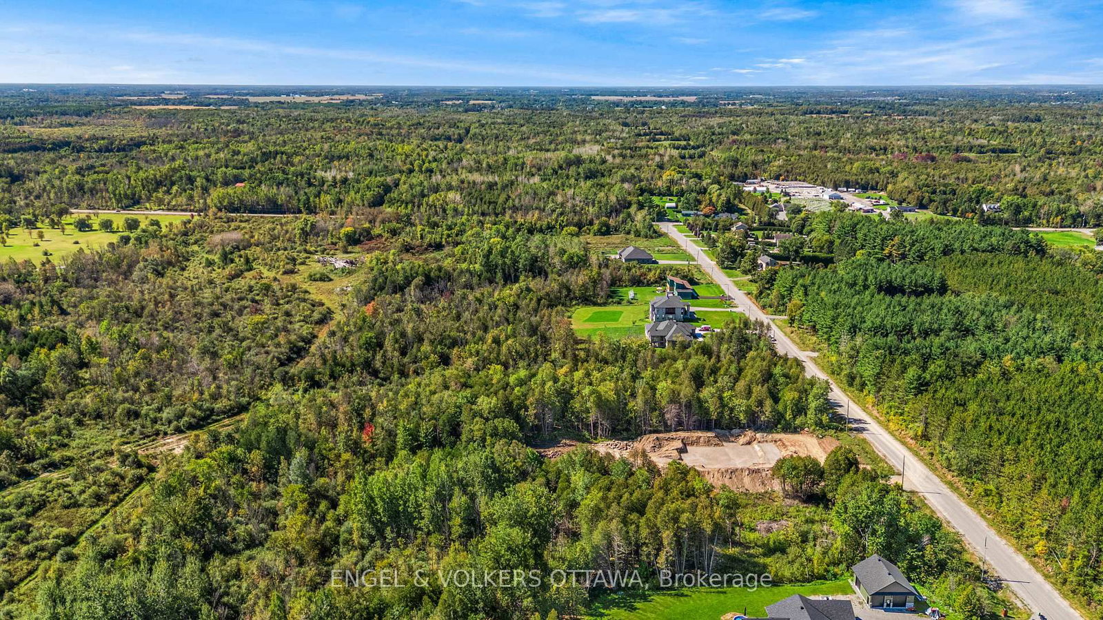 6248 Nick Adams Road • Ottawa, ON photo 11