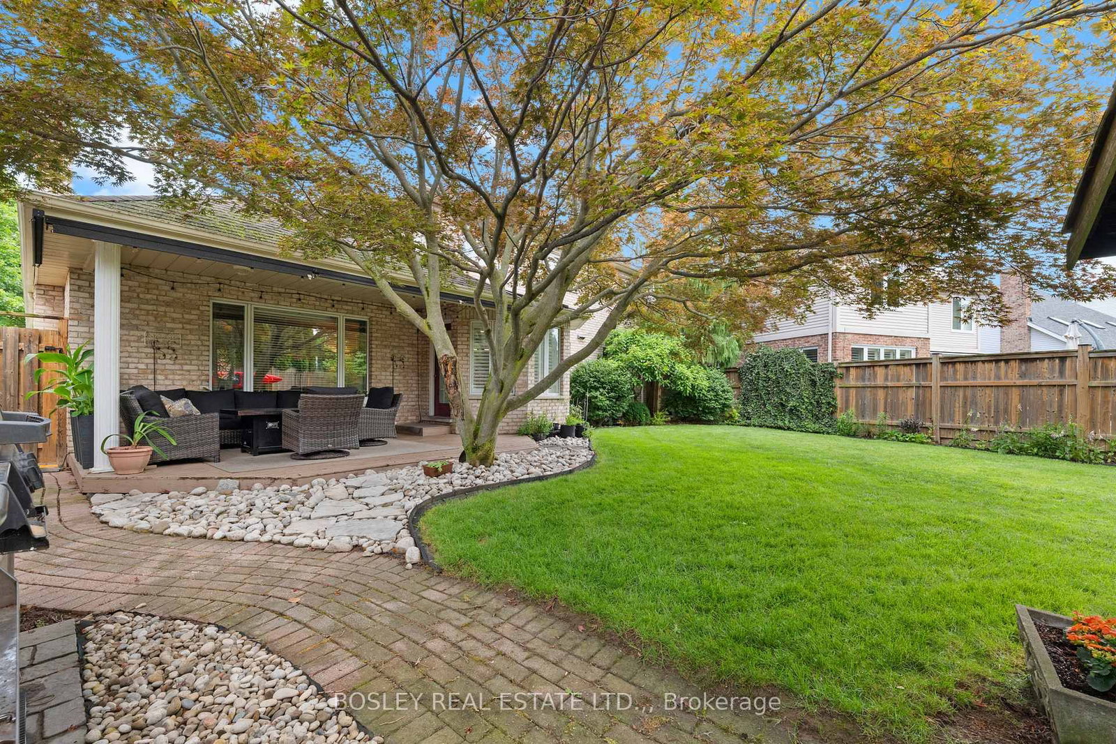 28 Arbour Glen Drive • St. Catharines, ON photo 34