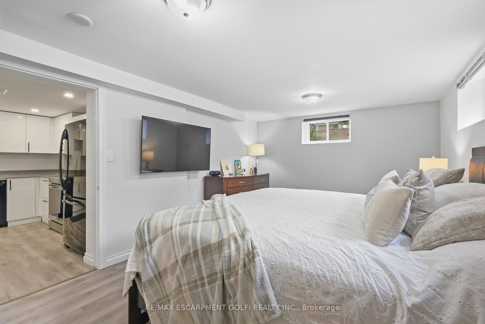 215 WEST 33RD Street • Hamilton, ON photo 34