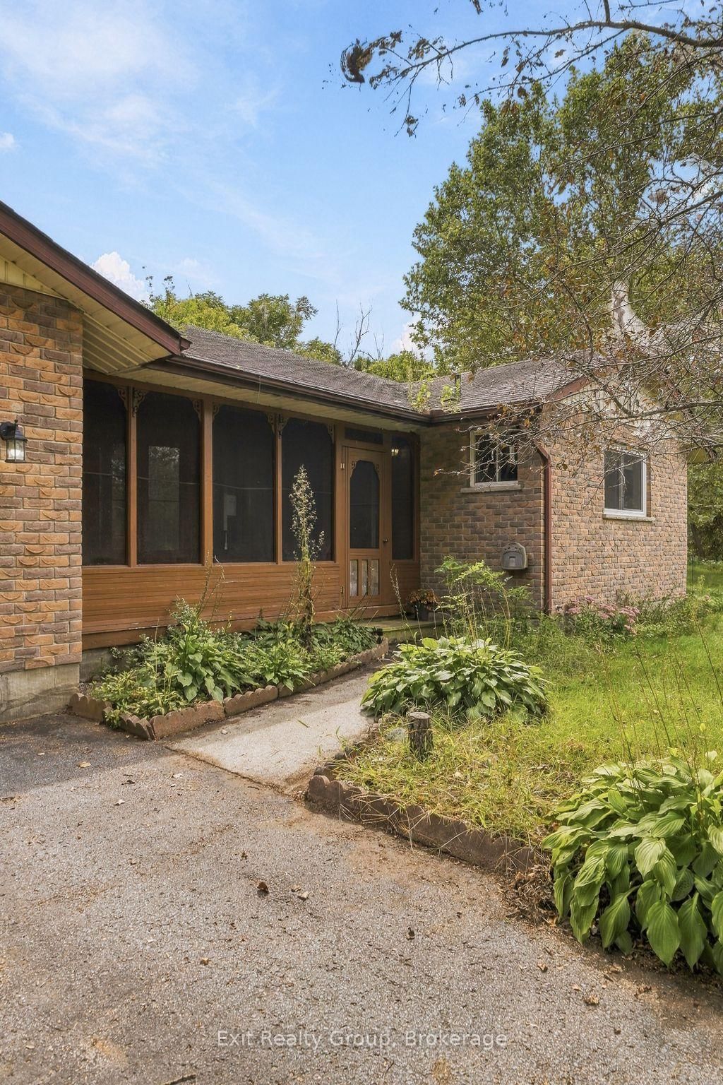 31 Ridge Road • Prince Edward County, ON photo 5
