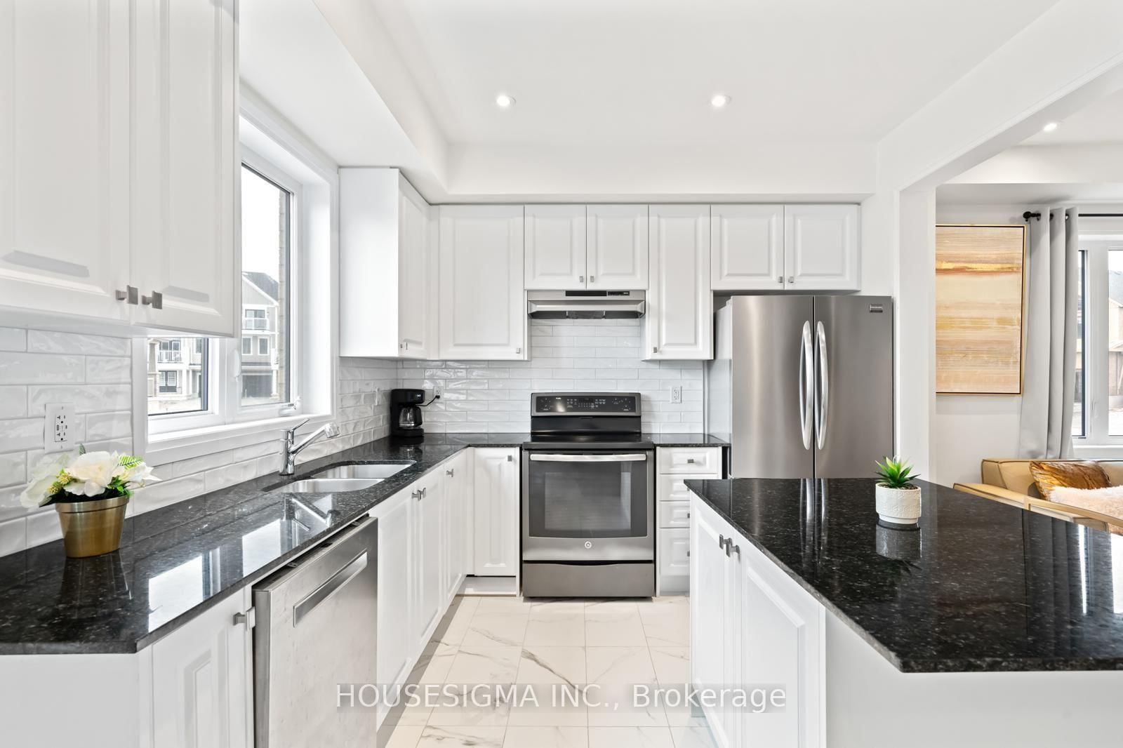 28 Canvas Crescent, Welland 3